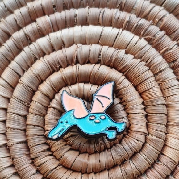 Source Unknown Jewelry - 5/$25 NEW Flying Dinosaur Enamel Pin